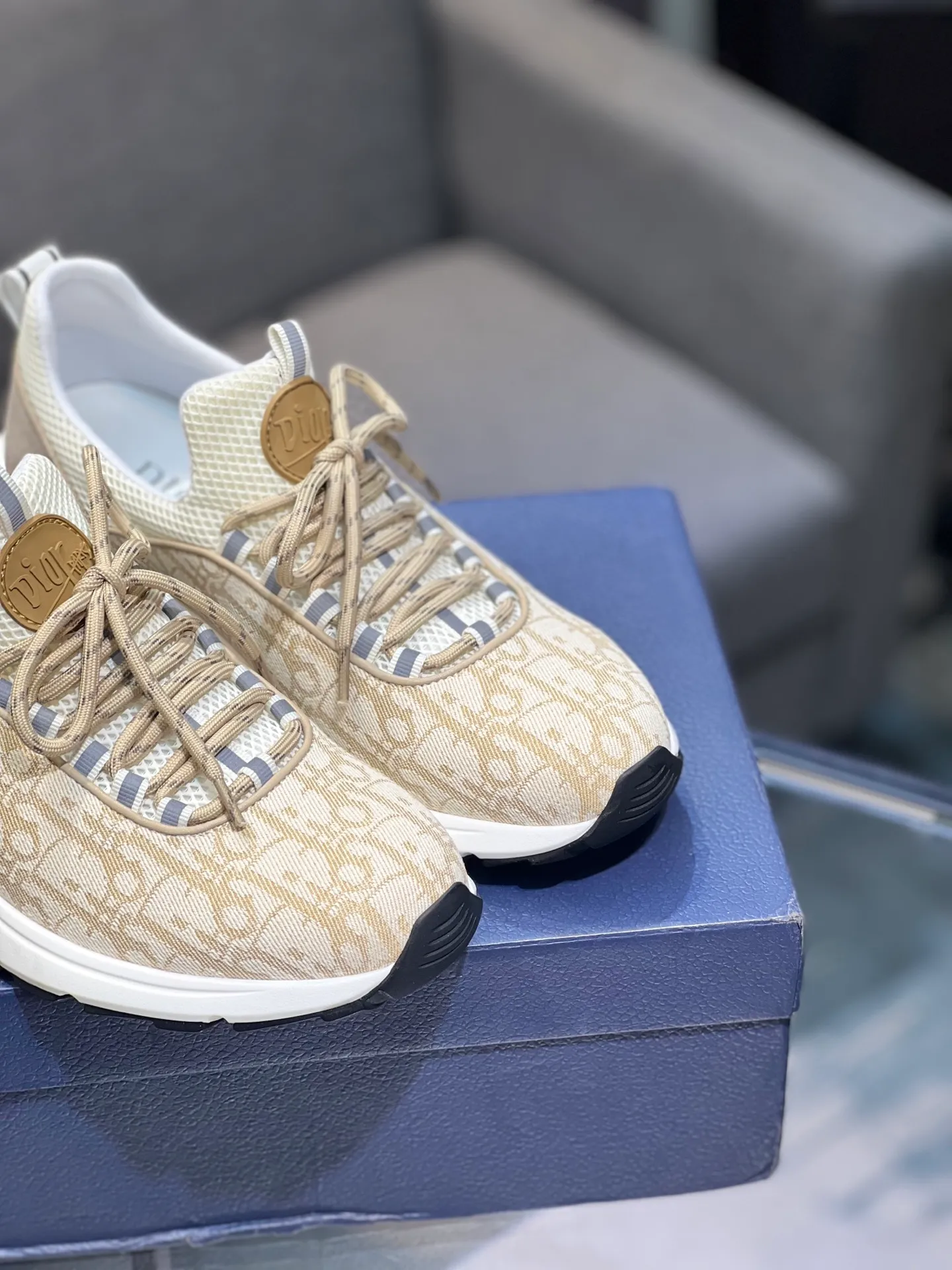 Men's shoes 💰400 [Dior] popular men's shoes, imported mesh splicing material, really inside. Original sole provided by the original factory, 38-45 (45 customized, non-refundable)